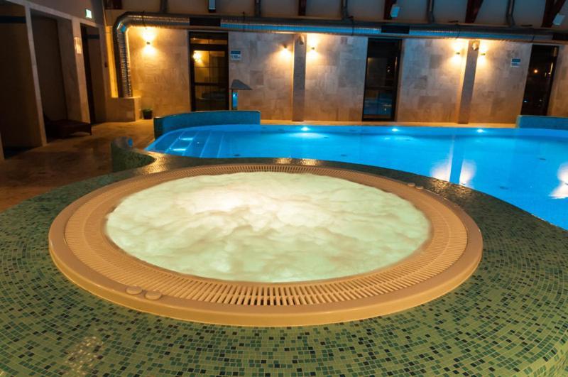 Dwor Kresowy Hotell Radymno Exteriör bild