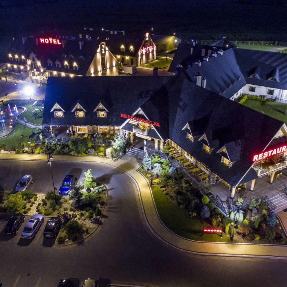 Dwor Kresowy Hotell Radymno Exteriör bild